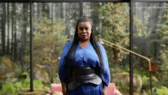 Uzo Aduba (Sasha) in una scena dell'episodio